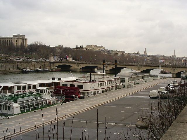 b.bus3.jpg