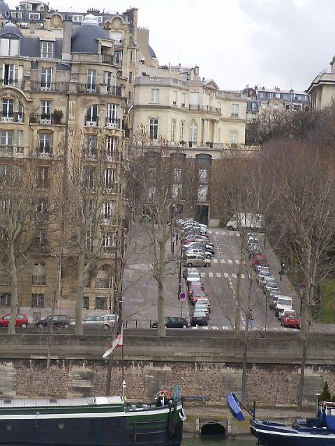 eiffel24.jpg