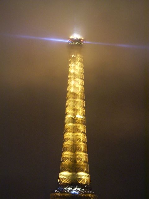 eiffel32.jpg