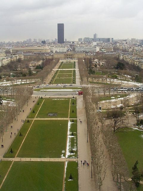 eiffel38.jpg