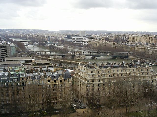 eiffel41.jpg