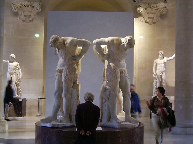 louvre1.jpg