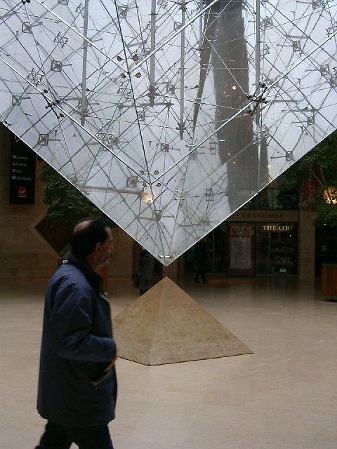 louvre3.jpg