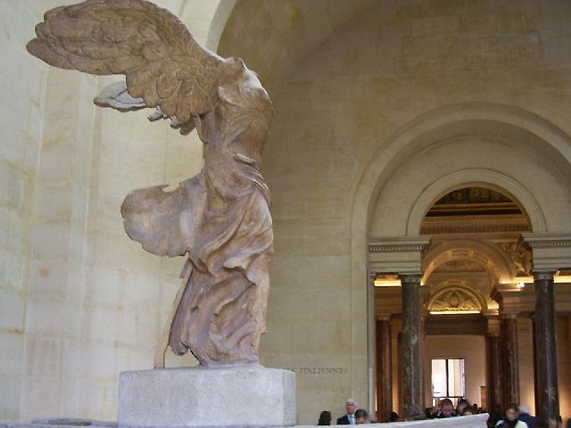 louvre32.jpg